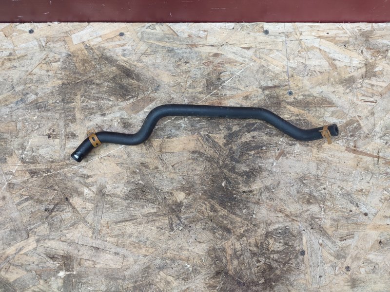 Патрубок радиатора