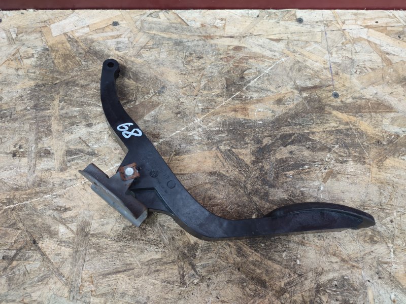 Педаль газа