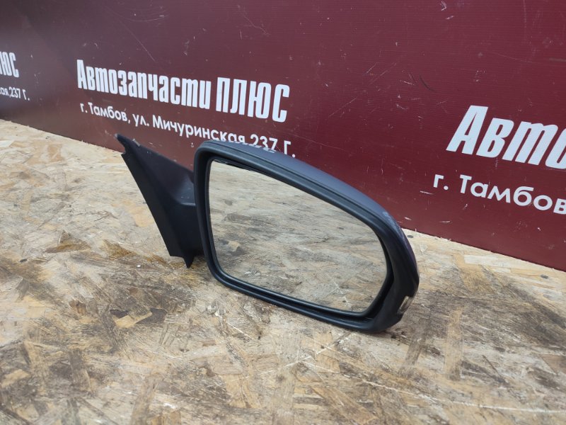 Зеркало заднего вида боковое