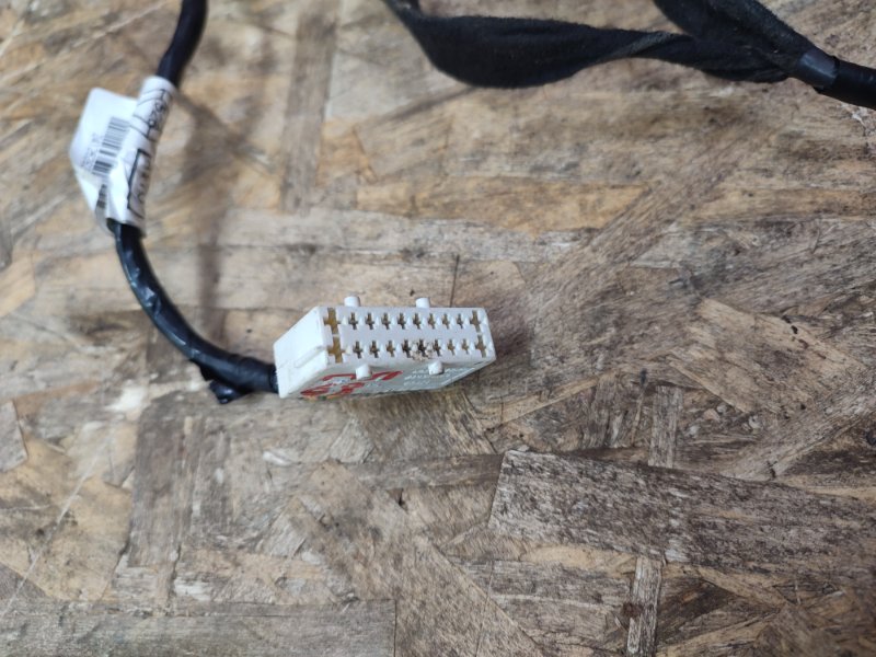 Проводка двери