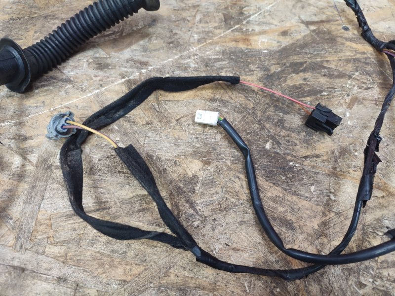 Проводка двери