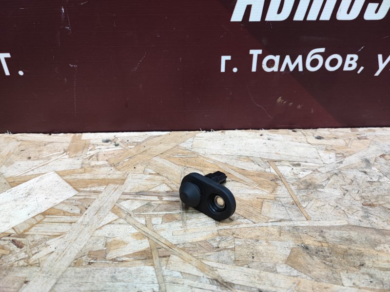 Концевик двери