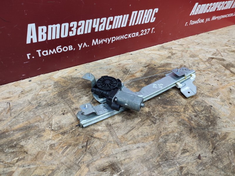 Стеклоподъемник    двери