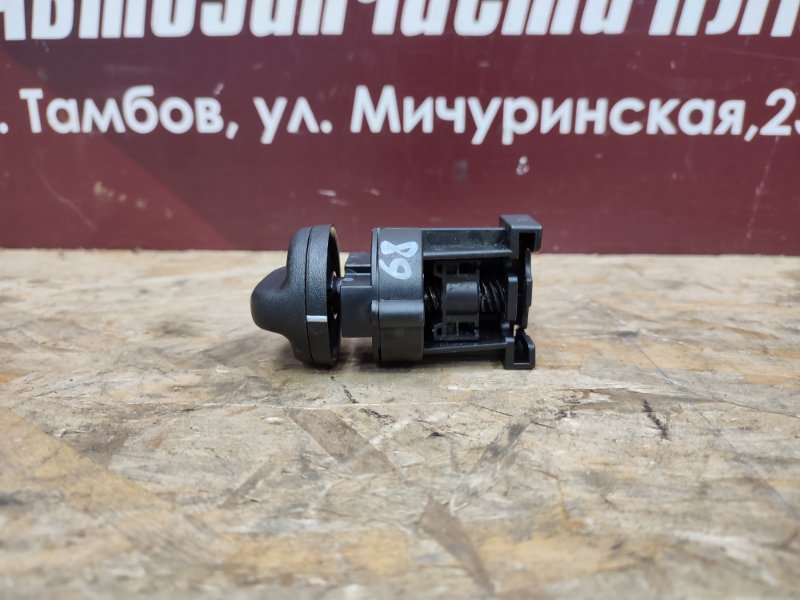 Кнопка корректора фар