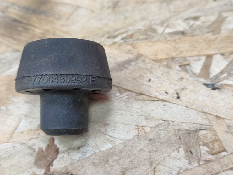 Подушка радиатора