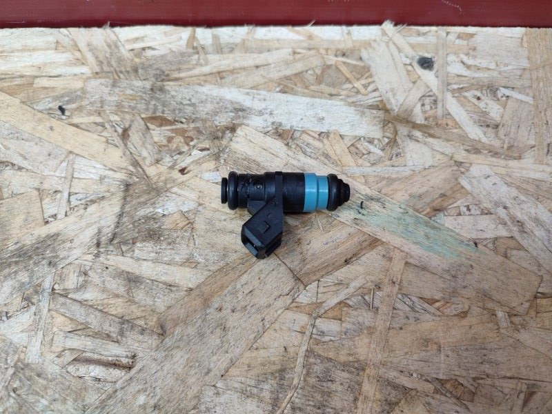 Форсунка топливная