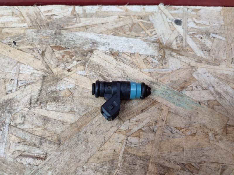 Форсунка топливная