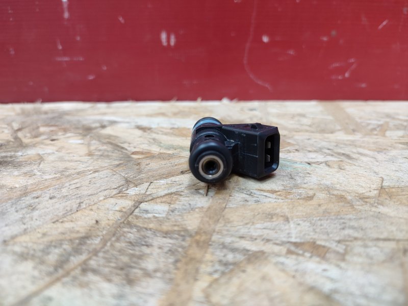 Форсунка топливная