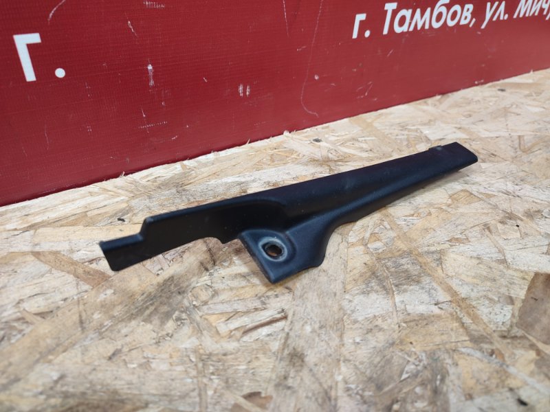 Накладка жабо