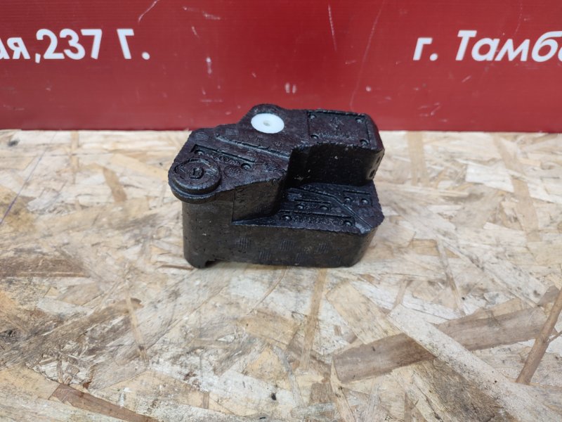 Абсорбер двери