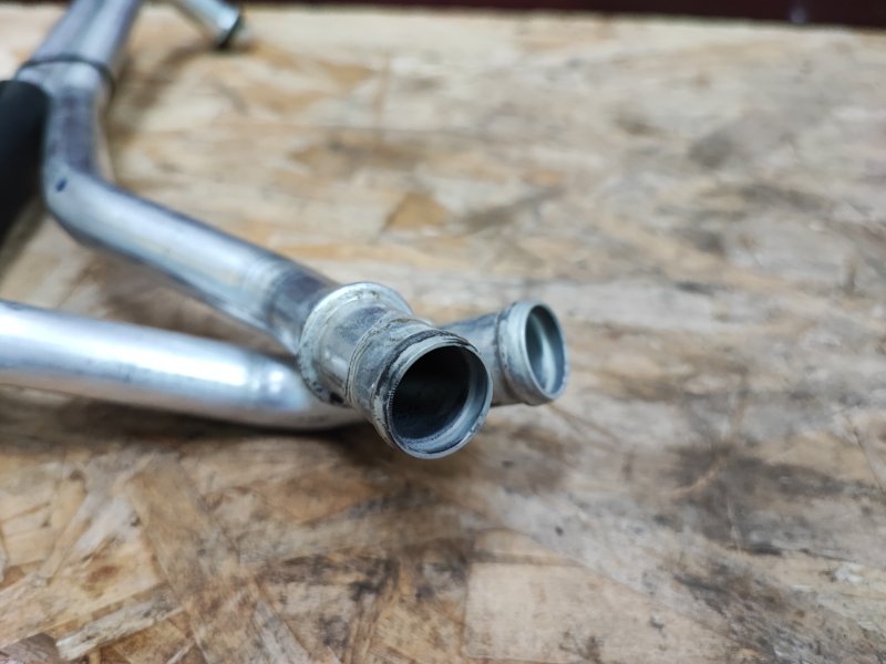 Патрубки отопителя