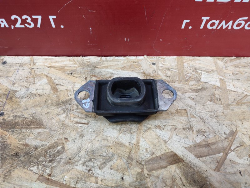 Опора двигателя