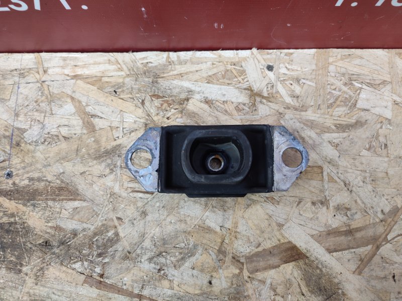 Опора двигателя