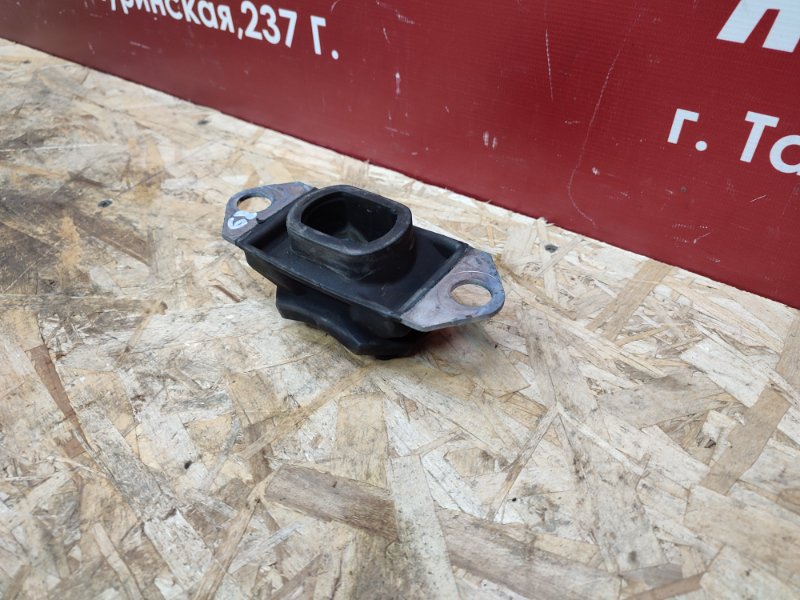 Опора двигателя