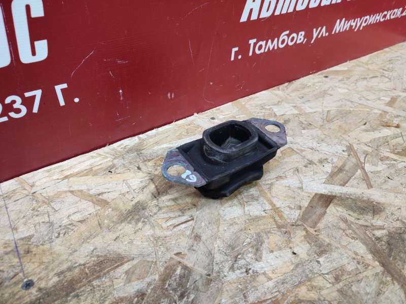 Опора двигателя