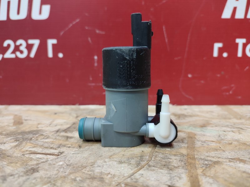 Моторчик бачка омывателя