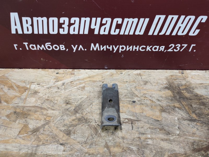 Кронштейн опоры кпп