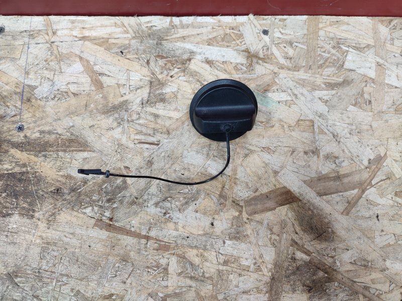 Крышка топливного бака