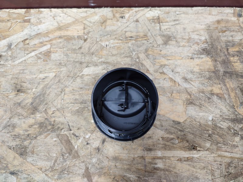 Воздушный дефлектор салона