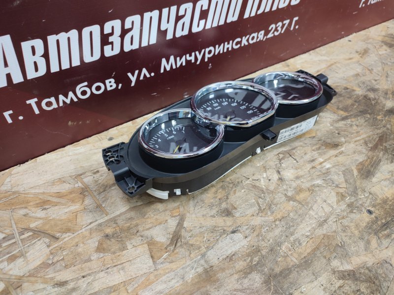 Щиток приборов