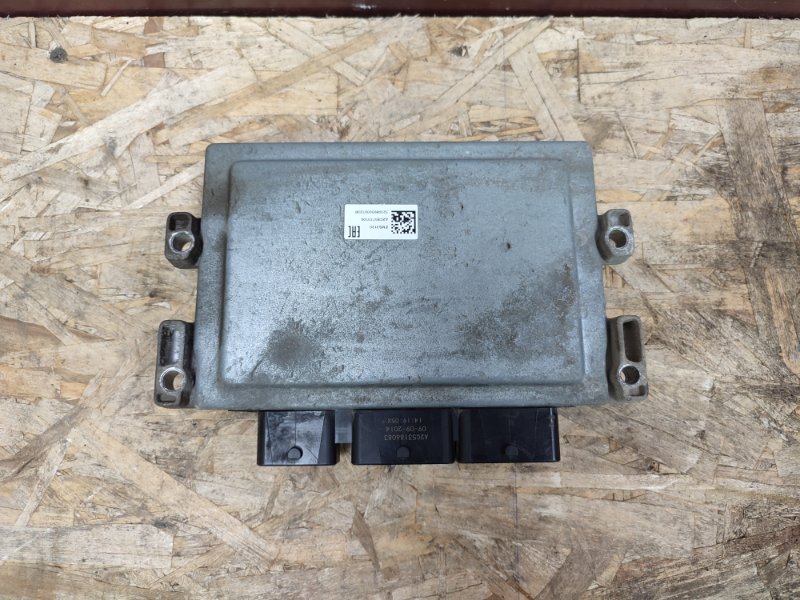 Блок управления двигателем