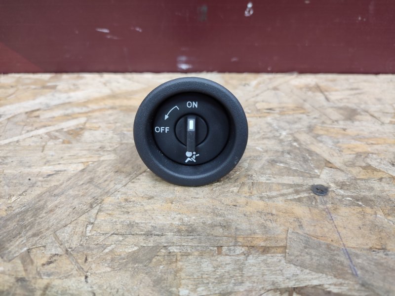 Выключатель подушки безопасности