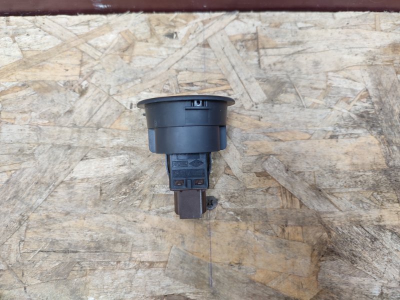 Выключатель подушки безопасности