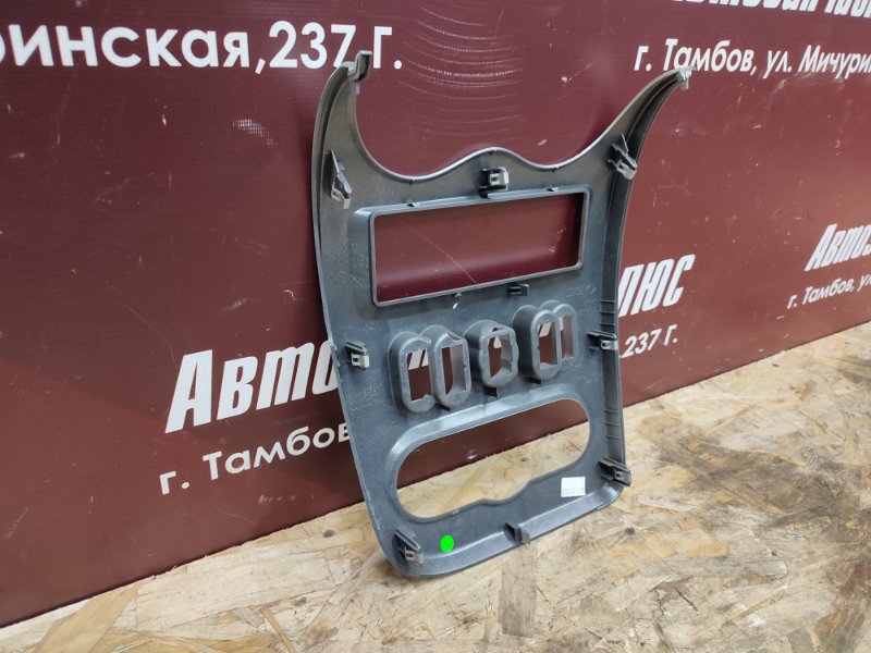 Рамка магнитолы