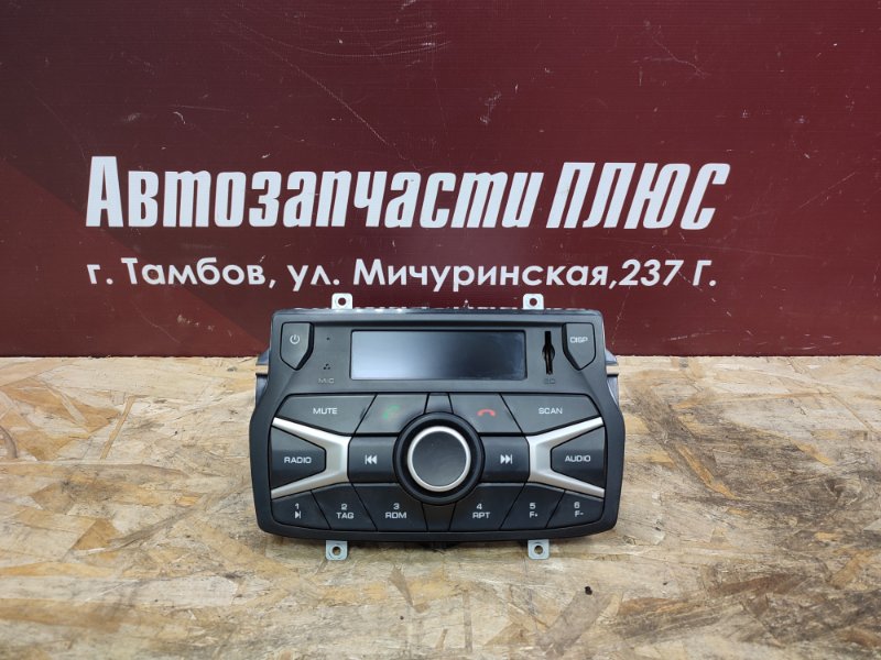 Магнитола штатная