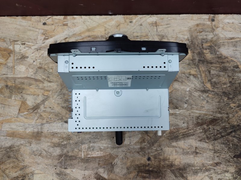 Магнитола штатная