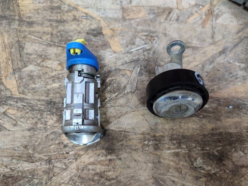 Комплект замков