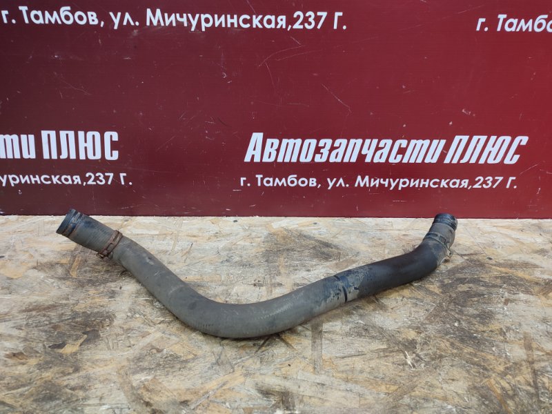 Патрубок радиатора