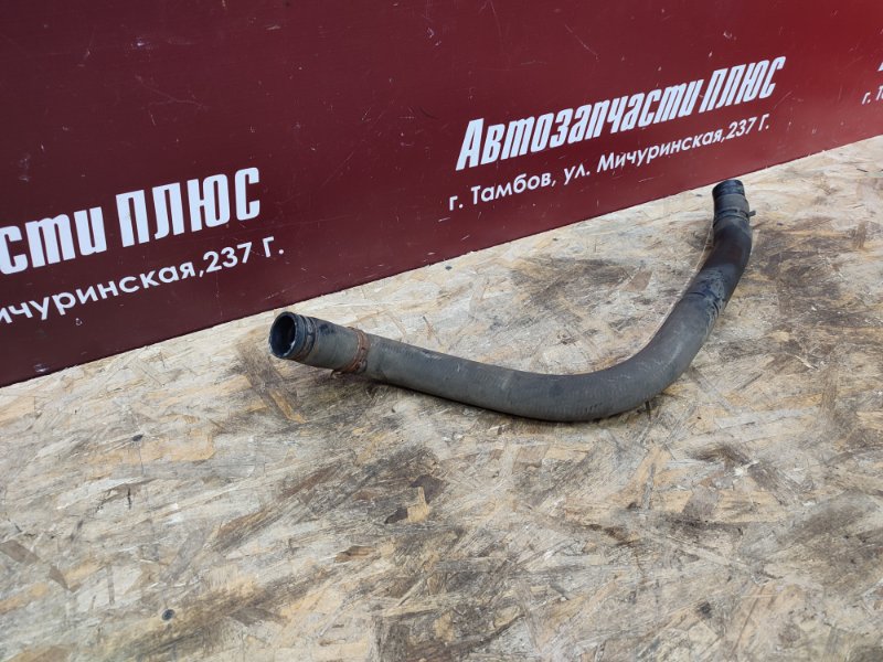 Патрубок радиатора