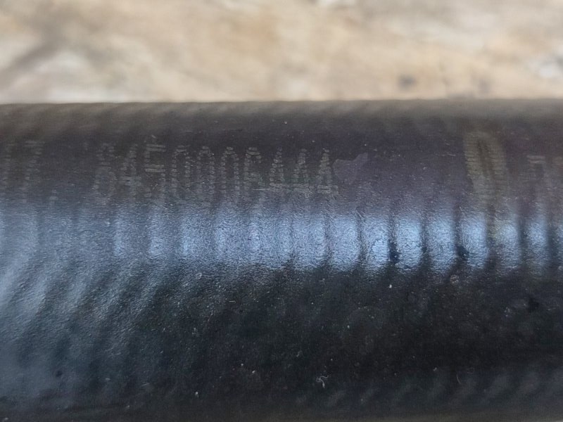 Патрубок радиатора