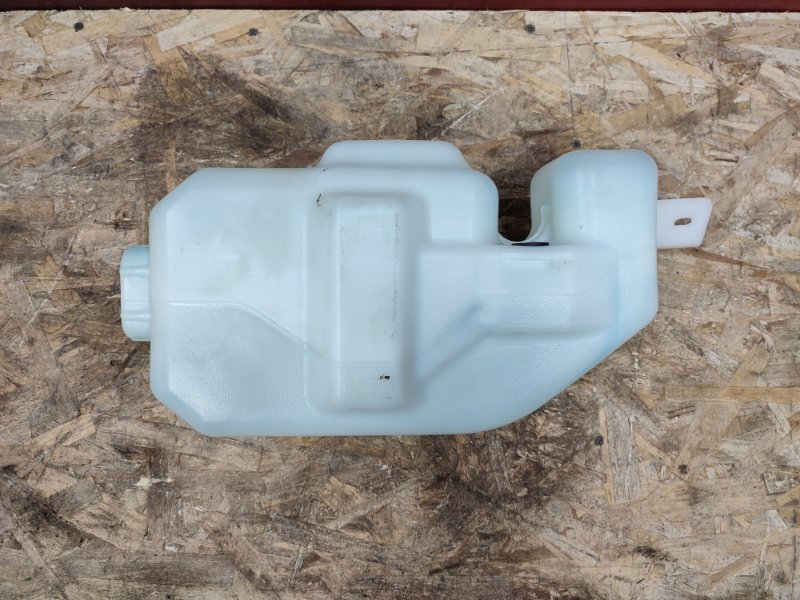 Бачок омывателя