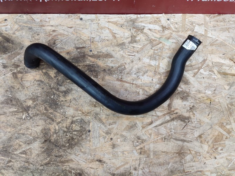 Патрубок радиатора