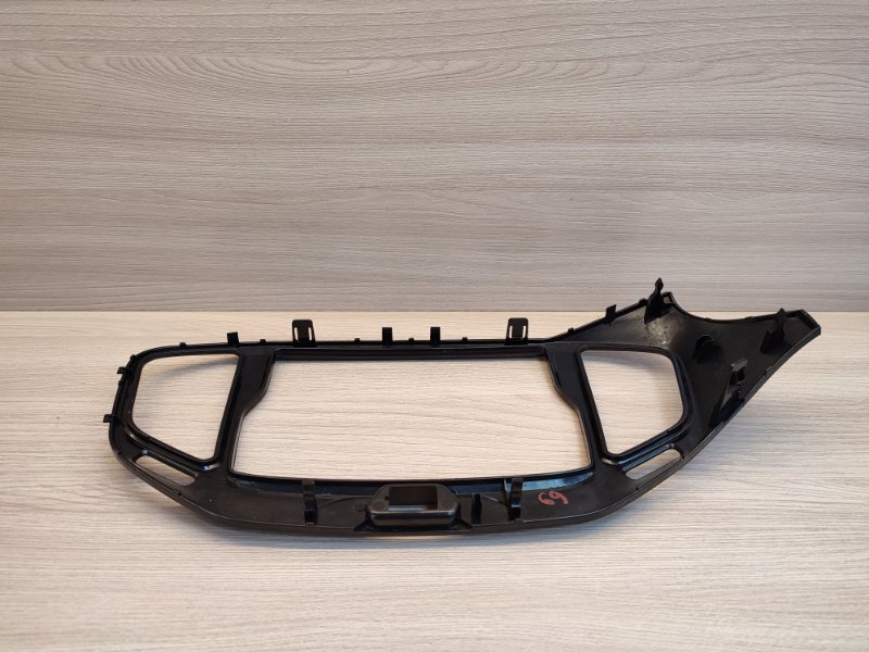 Рамка магнитолы