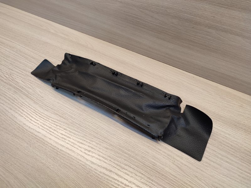 Подрулевой кожух