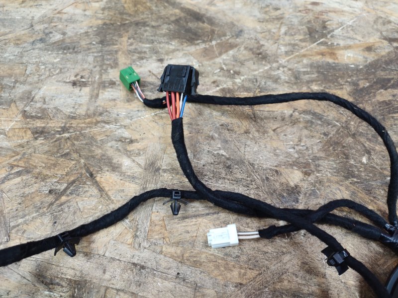 Проводка двери