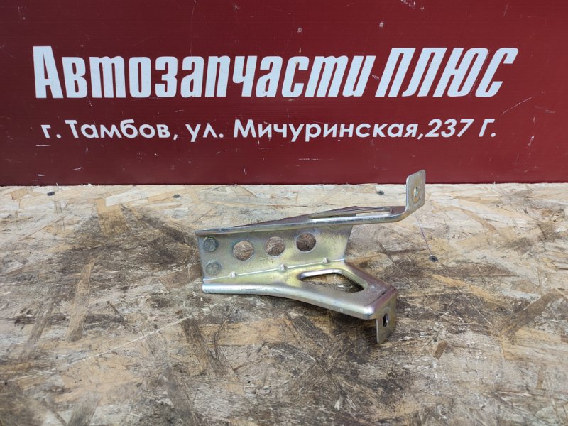 Кронштейн педали газа