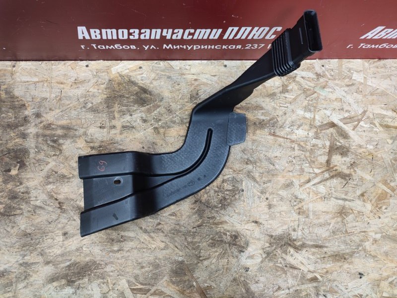 Воздуховод салона