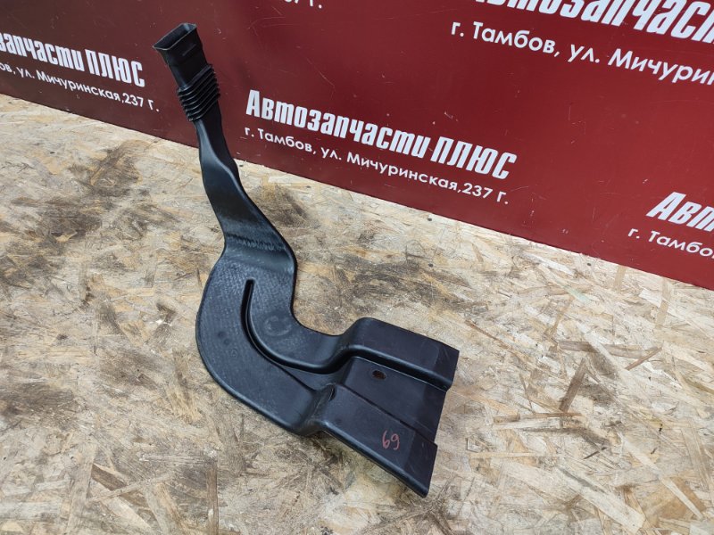 Воздуховод салона