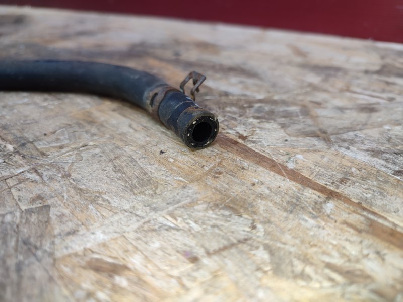 Шланг расширительного бачка