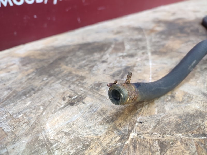 Шланг расширительного бачка