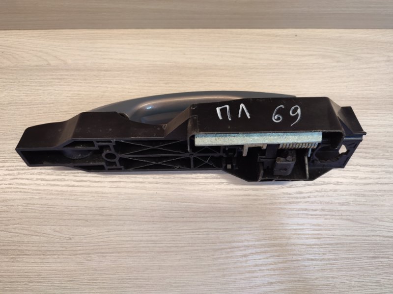 Ручка двери внешняя