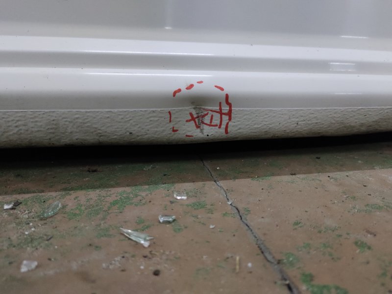 средняя стойка