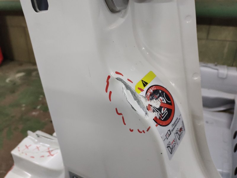 средняя стойка