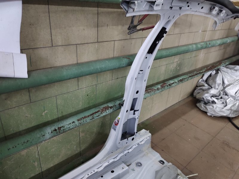 средняя стойка