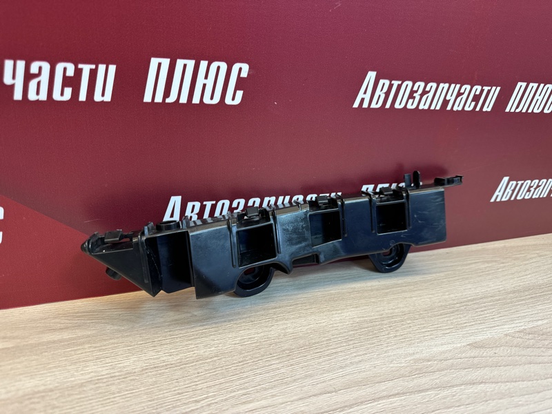 Кронштейн бампера