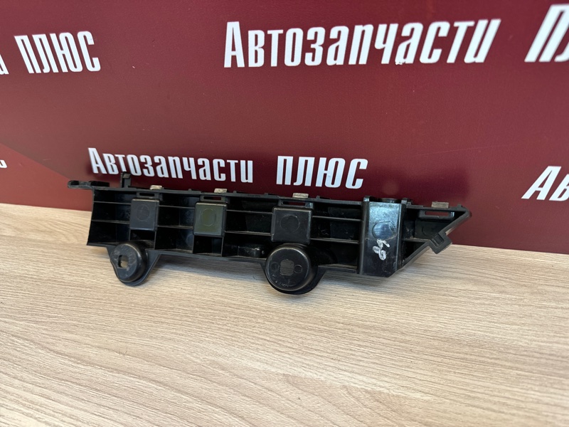 Кронштейн бампера
